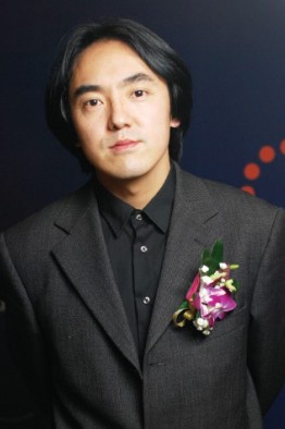 츂